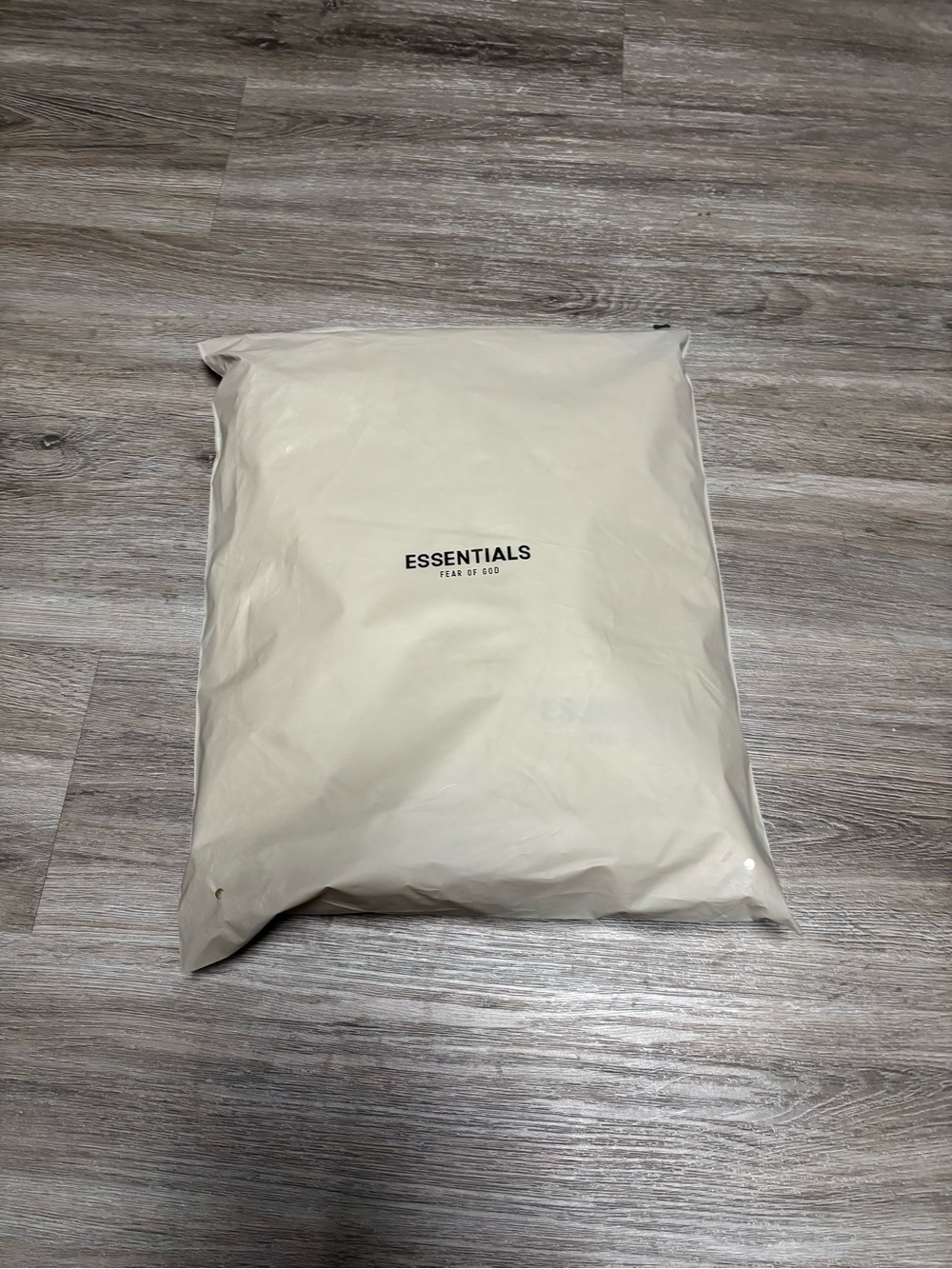 Fw21 fear of god essentials Light Oatmeal Hoodie - Picture 6 of 6